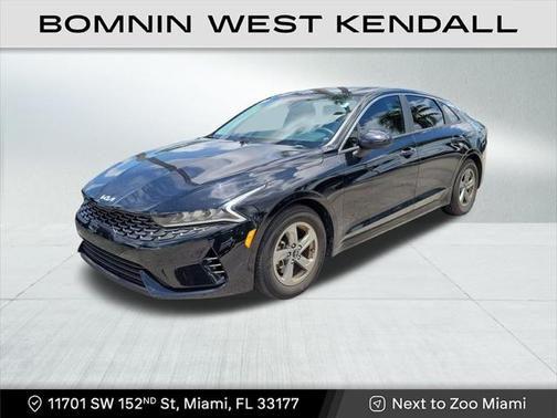 2022 Kia K5 LXS