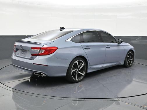 Sonic Gray Pearl 2022 Honda Accord Sport SE 1.5T