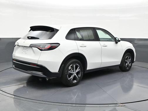 Platinum White Pearl 2023 Honda HR-V EX-L