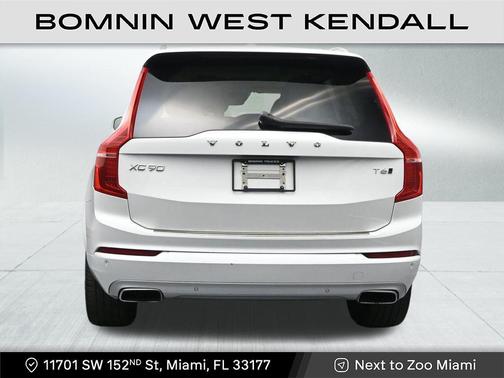 2020 Volvo XC90 T6 Momentum