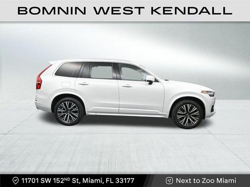 2020 Volvo XC90 T6 Momentum