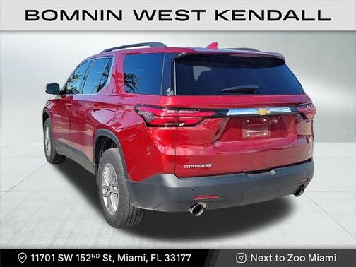2022 Chevrolet Traverse LT Cloth
