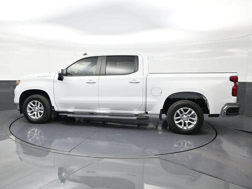 Summit White 2022 Chevrolet Silverado 1500 LT