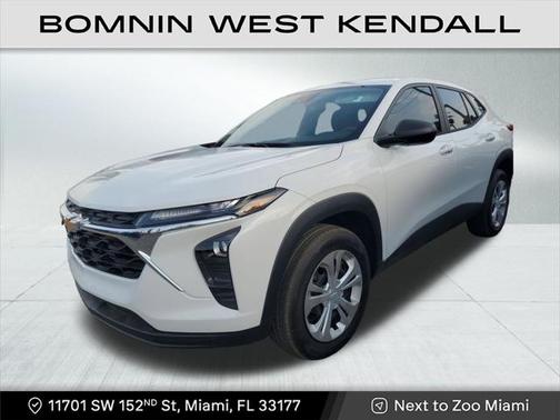 2025 Chevrolet Trax LS