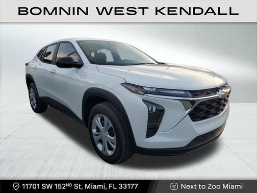 2025 Chevrolet Trax LS
