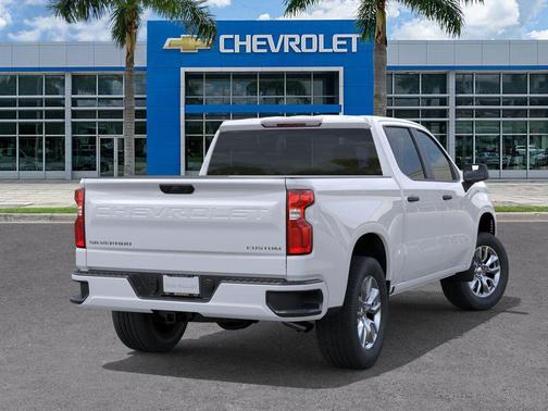 Summit White 2026 Chevrolet Silverado 1500 Custom
