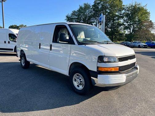 2025 Chevrolet Express 3500 RWD 3500 Extended Wheelbase WT