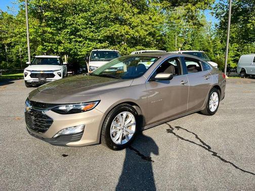 Mineral Gray Metallic 2023 Chevrolet Malibu FWD 1LT