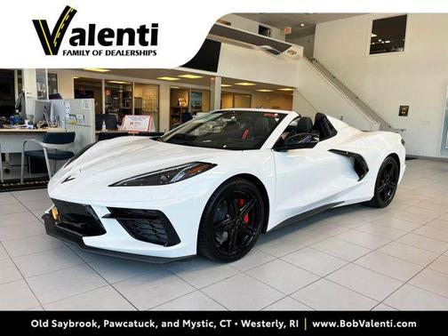 Arctic White 2026 Chevrolet Corvette Stingray w/3LT