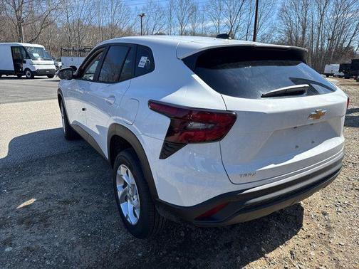 Summit White 2026 Chevrolet Trax LS