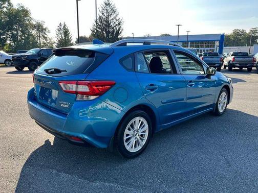 2017 Subaru Impreza 2.0i Premium