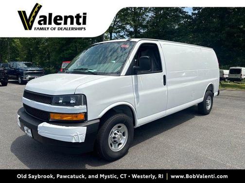 Summit White 2026 Chevrolet Express 3500 3500 Extended Wheelbase, WT, RWD