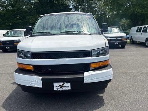 Summit White 2026 Chevrolet Express 3500 3500 Extended Wheelbase, WT, RWD