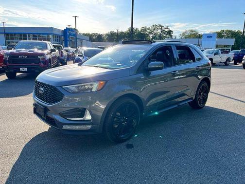Carbonized Gray Metallic 2022 Ford Edge ST Line