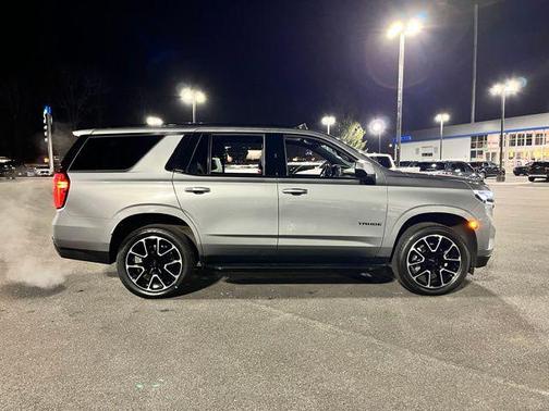 2023 Chevrolet Tahoe 4WD RST