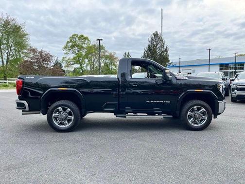 2025 GMC Sierra 3500 SLE