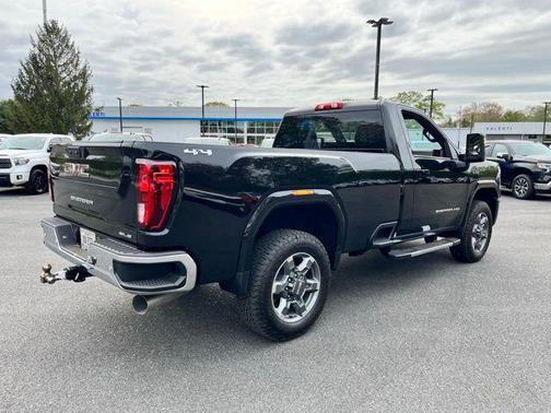 2025 GMC Sierra 3500 SLE