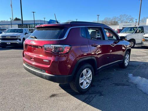 2022 Jeep Compass Latitude