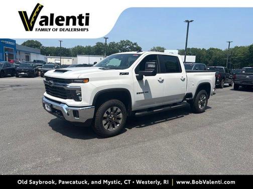 Summit White 2026 Chevrolet Silverado 2500 LT
