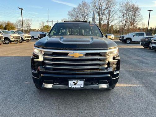 2025 Chevrolet Silverado 1500 High Country