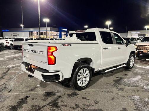 2021 Chevrolet Silverado 1500 Custom