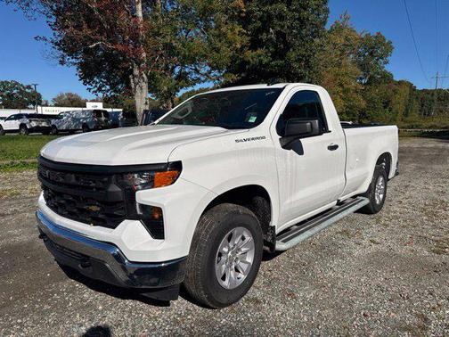 Summit White 2026 Chevrolet Silverado 1500 WT