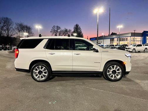 2022 Chevrolet Tahoe 4WD High Country