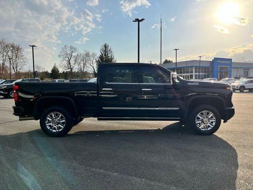 2024 Chevrolet Silverado 2500 High Country