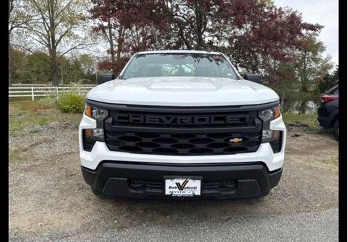 Summit White 2026 Chevrolet Silverado 1500 WT