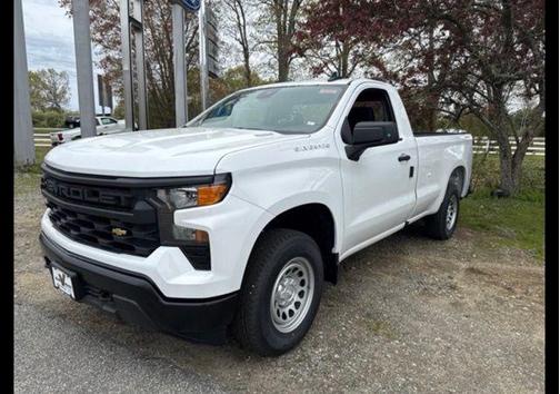 Summit White 2026 Chevrolet Silverado 1500 WT