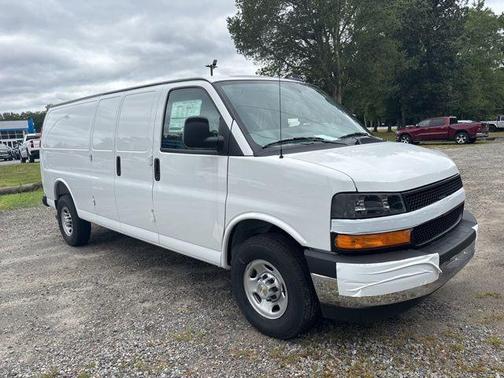 2025 Chevrolet Express 3500 RWD 3500 Extended Wheelbase WT
