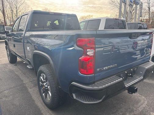 2026 Chevrolet Silverado 2500 Custom