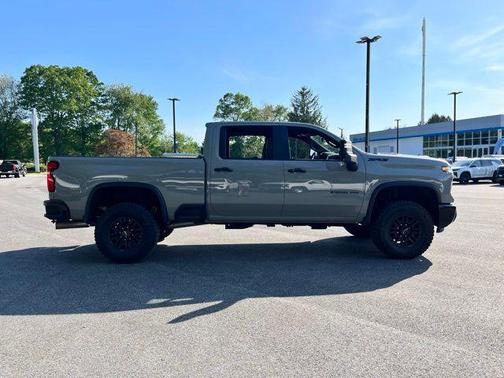 Slate Gray Metallic 2025 Chevrolet Silverado 2500 4WD Crew Cab Standard Bed ZR2