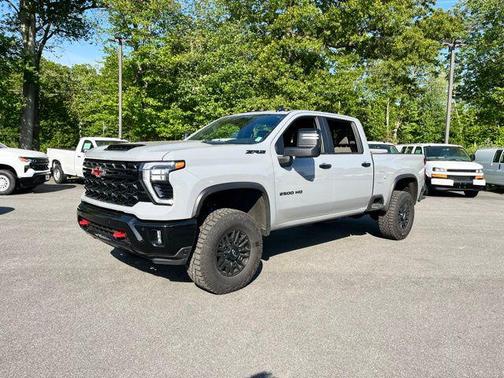 Slate Gray Metallic 2025 Chevrolet Silverado 2500 4WD Crew Cab Standard Bed ZR2