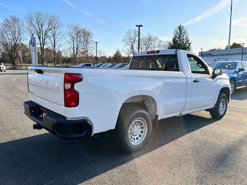 2025 Chevrolet Silverado 1500 WT