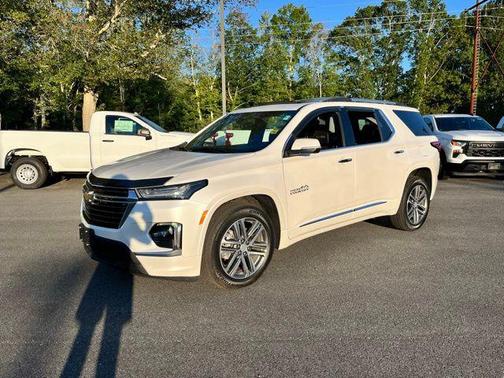 2022 Chevrolet Traverse High Country