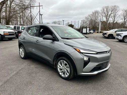 Sterling Gray Metallic 2027 Chevrolet Bolt LT