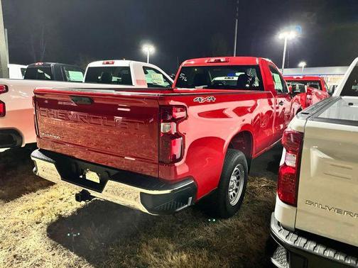 2025 Chevrolet Silverado 1500 WT