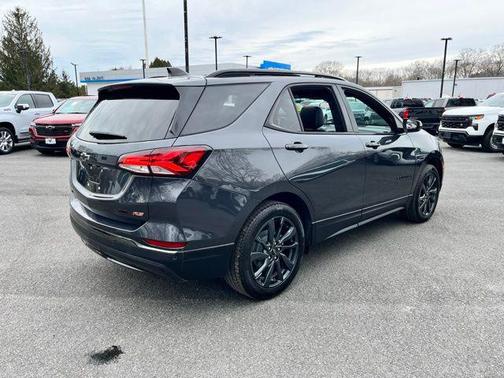 Iron Gray Metallic 2022 Chevrolet Equinox AWD RS