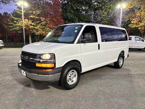 2025 Chevrolet Express 3500 RWD 3500 Regular Wheelbase LS