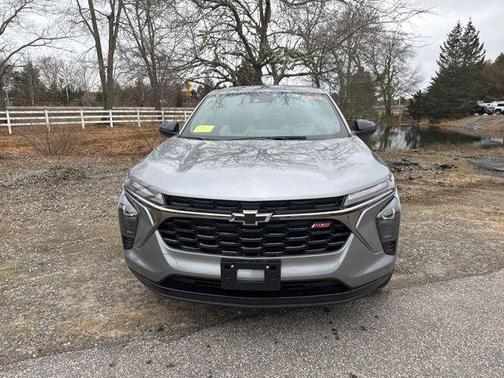 Sterling Gray Metallic 2026 Chevrolet Trax FWD 1RS