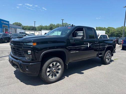 Black 2026 Chevrolet Silverado 2500 Custom