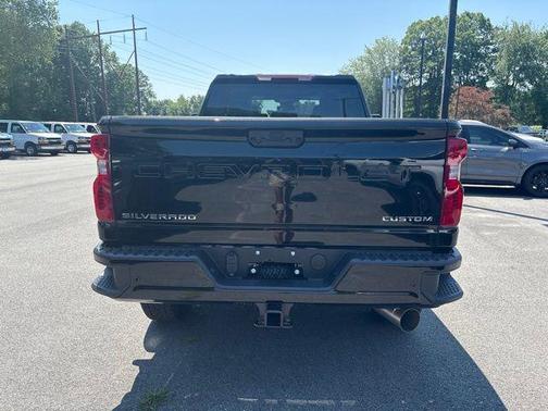 Black 2026 Chevrolet Silverado 2500 Custom