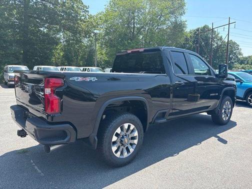 Black 2026 Chevrolet Silverado 2500 Custom
