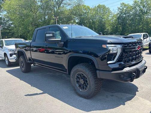 Black 2026 Chevrolet Silverado 2500 Crew Cab, Standard Bed, XR2, 4WD
