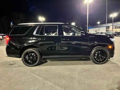 2023 Chevrolet Tahoe 4WD High Country