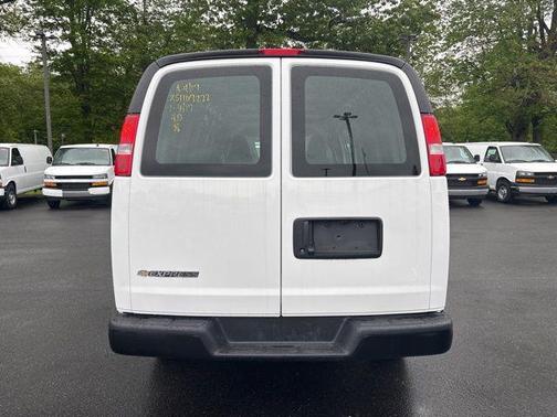 2025 Chevrolet Express 2500 RWD 2500 Extended Wheelbase WT