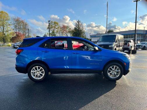 Riptide Blue Metallic 2024 Chevrolet Equinox LS