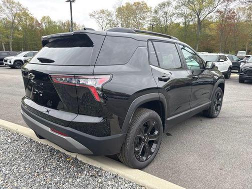 Mosaic Black Metallic 2026 Chevrolet Equinox 1LT
