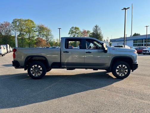 Sterling Gray Metallic 2025 Chevrolet Silverado 2500 Custom